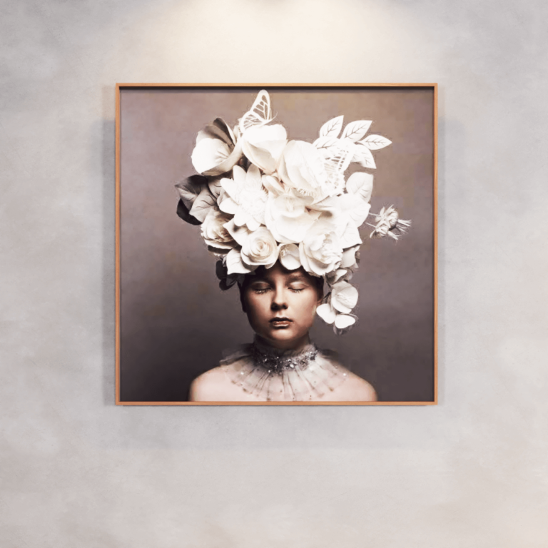 Quadro woman and flowers