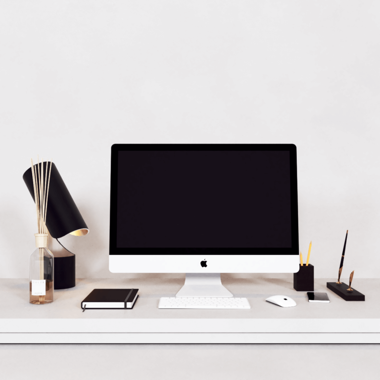 Set iMac e itens escritório