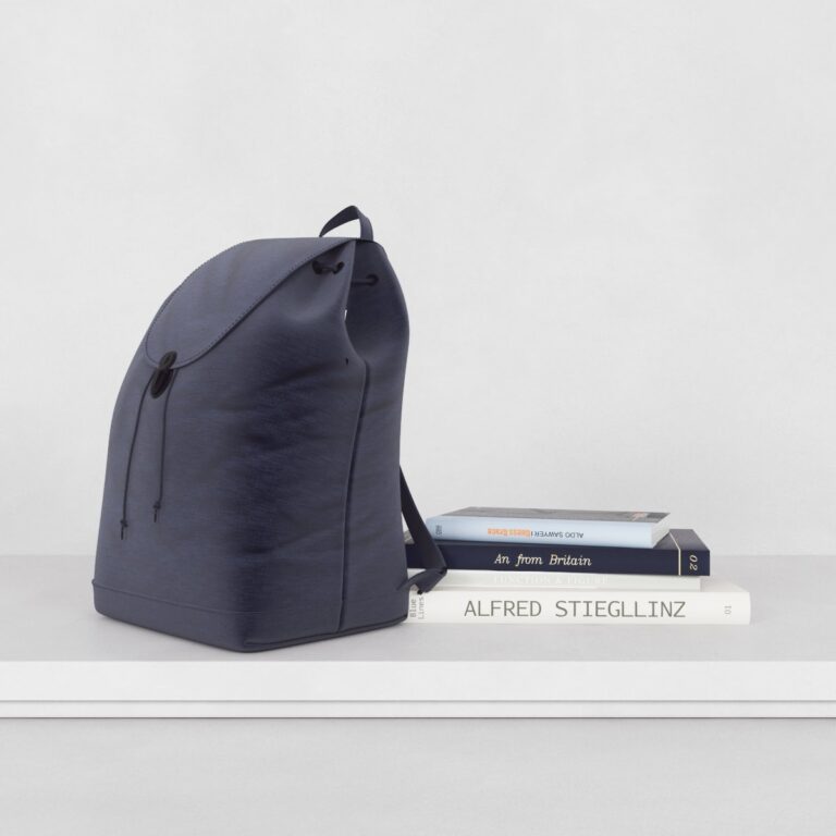 C3D - Mochilas e Livros